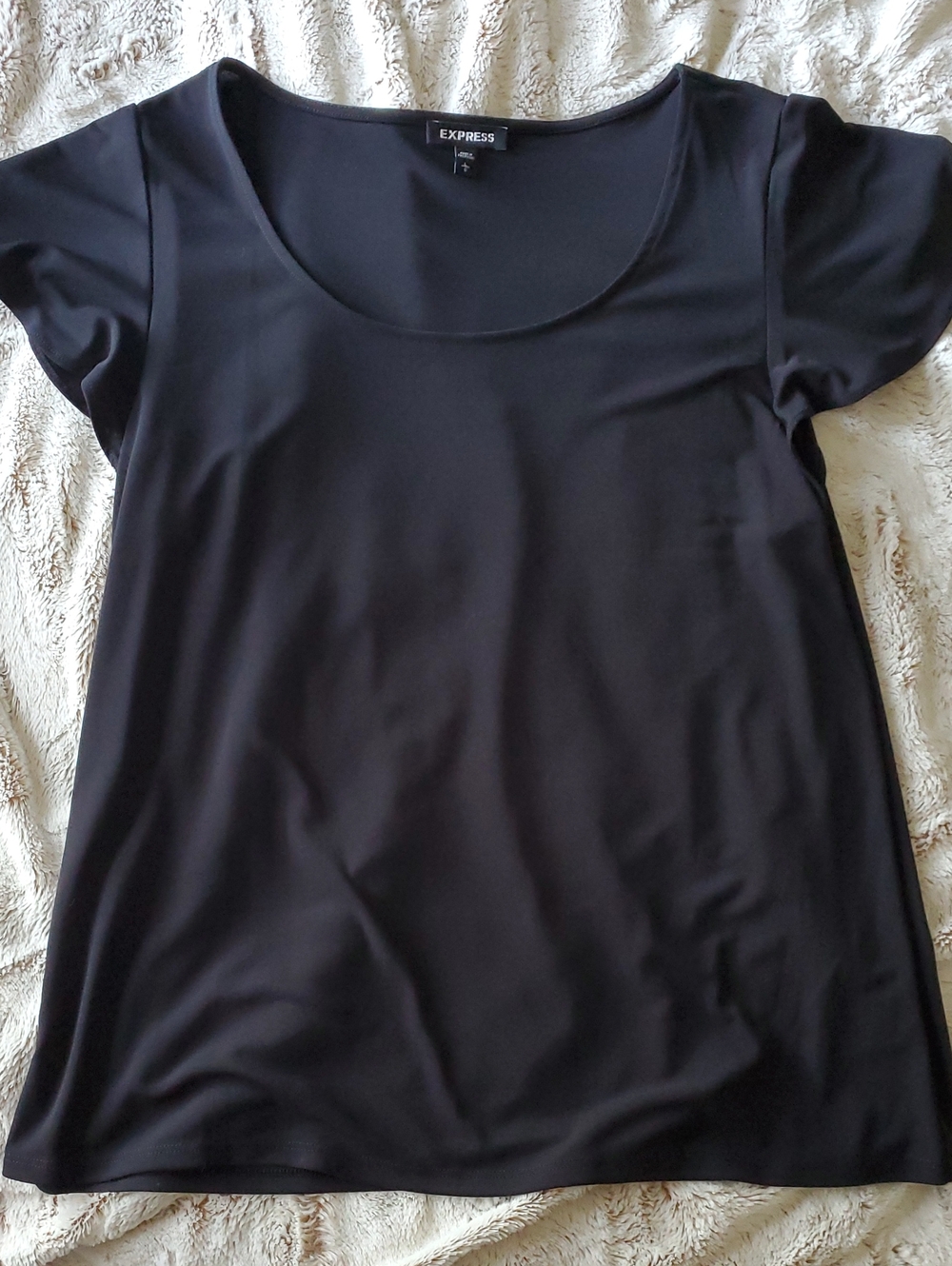 Express Women's Black Scoop Neck Short Sleeve Tee